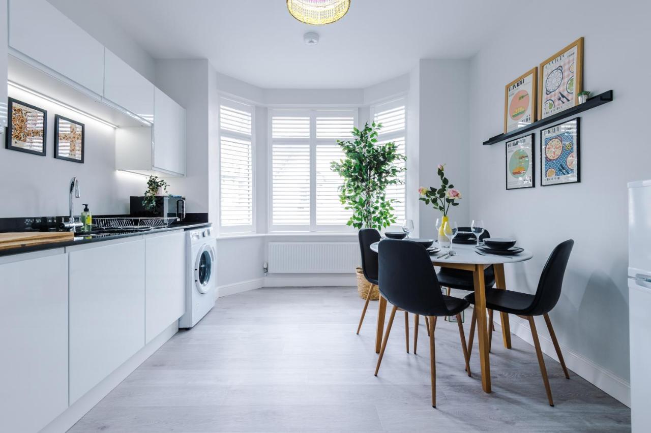 Parkview Place Serviced Apartment โคเวนทรี ภายนอก รูปภาพ